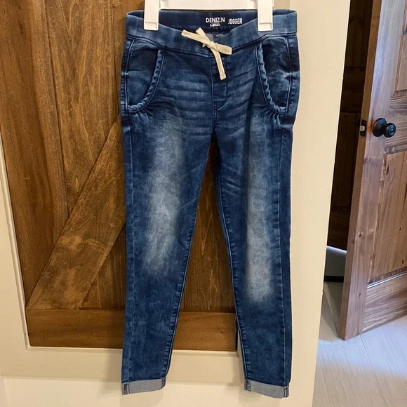 Denizen from Levi's Pants Jumpsuits Denizen Joggers Size 25